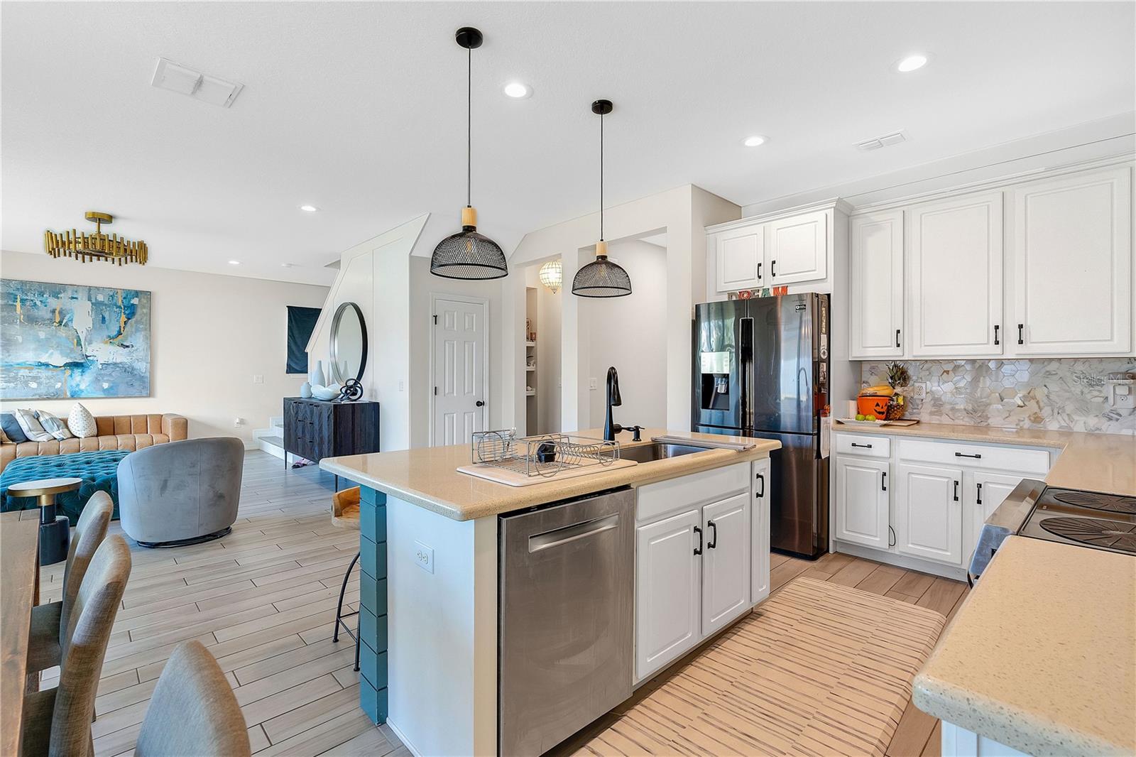 Image 10 of 38 For 3111 Stonegate Drive