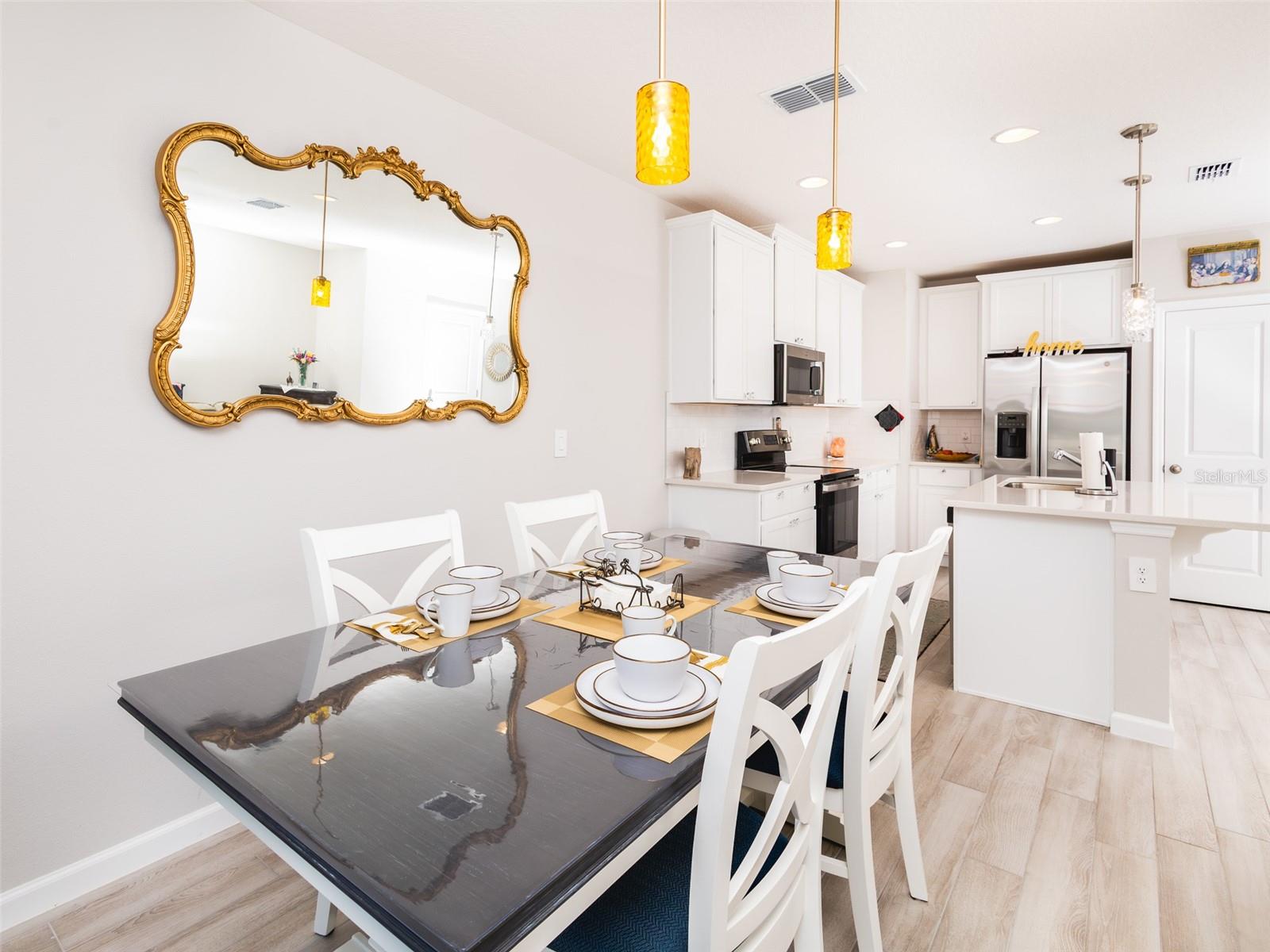 Image 10 of 43 For 152 Cape Honeysuckle Place