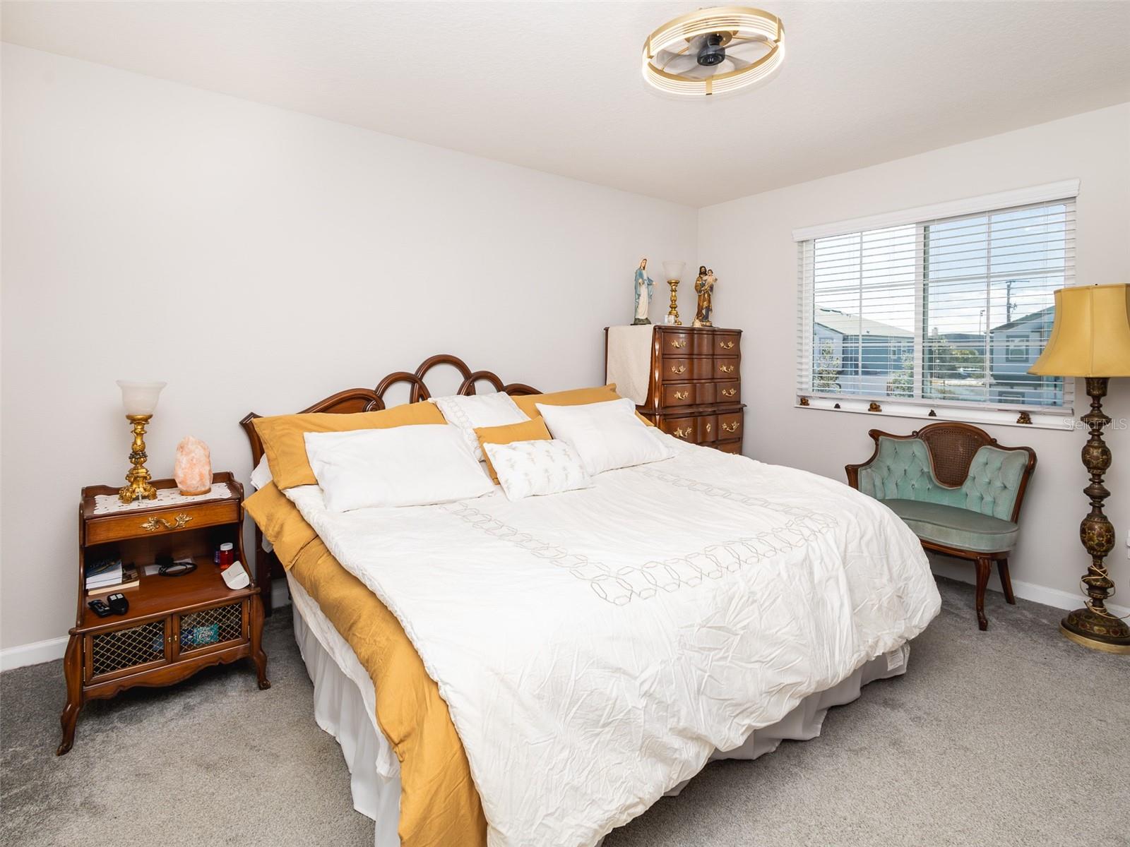 Image 15 of 43 For 152 Cape Honeysuckle Place