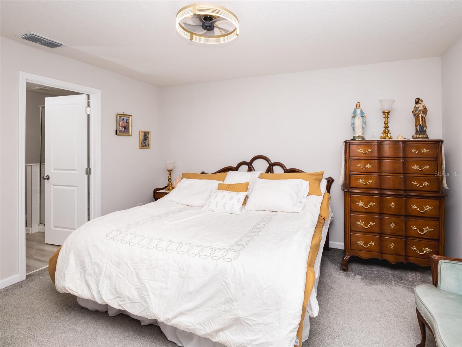 Image 17 of 43 For 152 Cape Honeysuckle Place