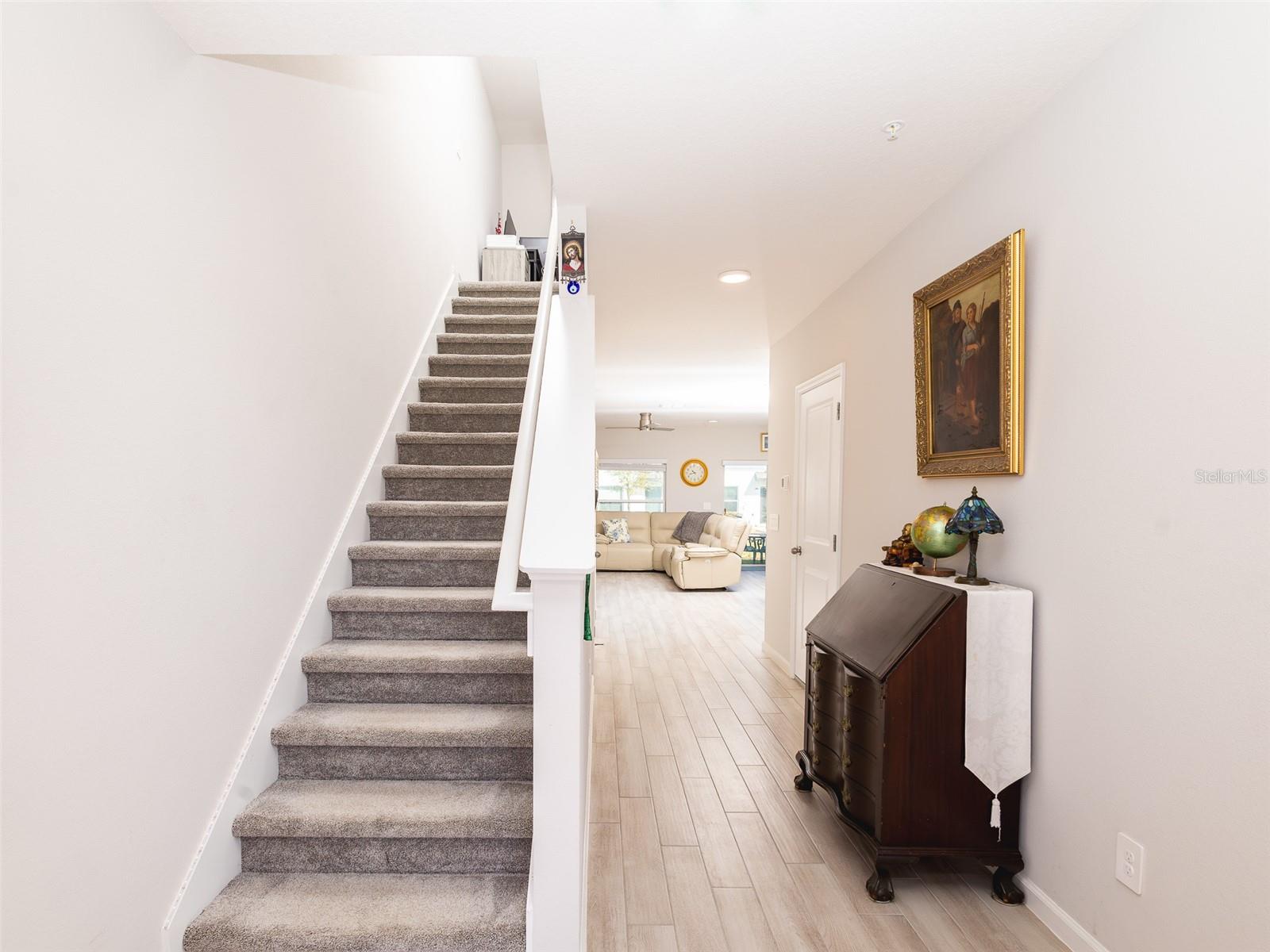 Image 2 of 43 For 152 Cape Honeysuckle Place