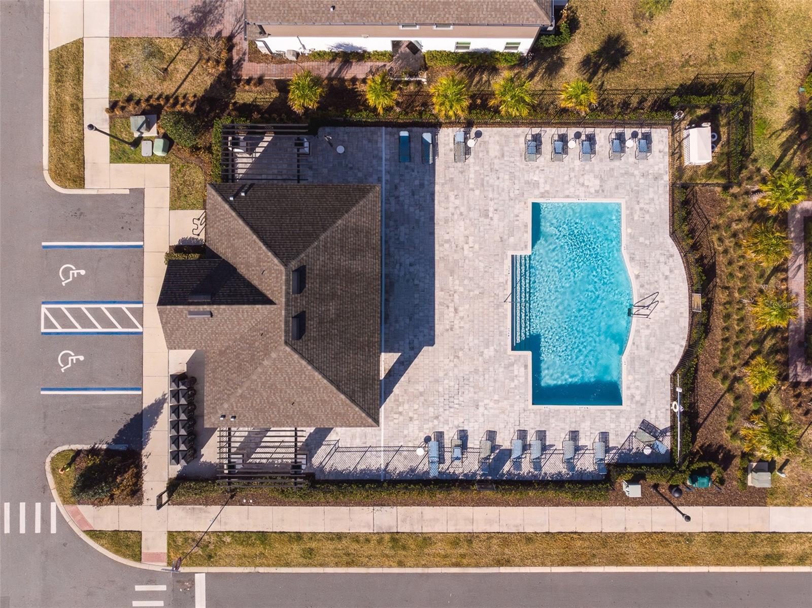 Image 39 of 43 For 152 Cape Honeysuckle Place