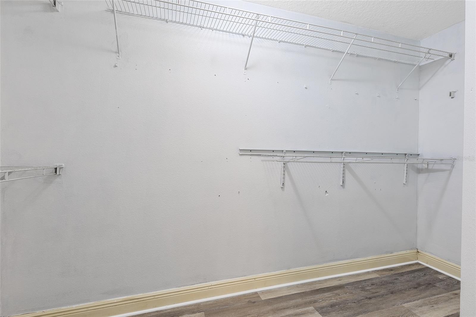 Image 19 of 32 For 5290 Seminole Avenue