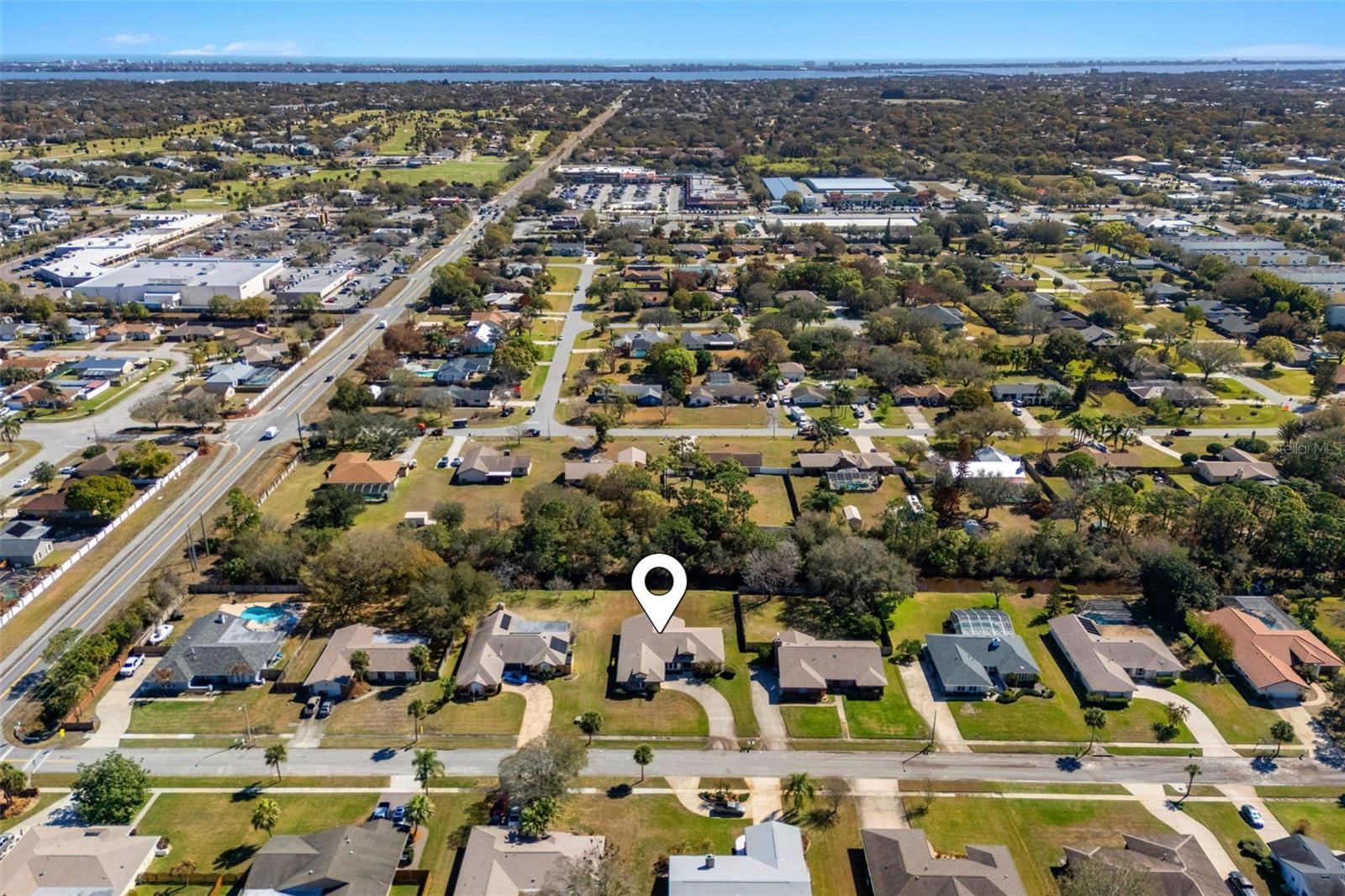 Image 42 of 58 For 2213 Woodlawn Circle