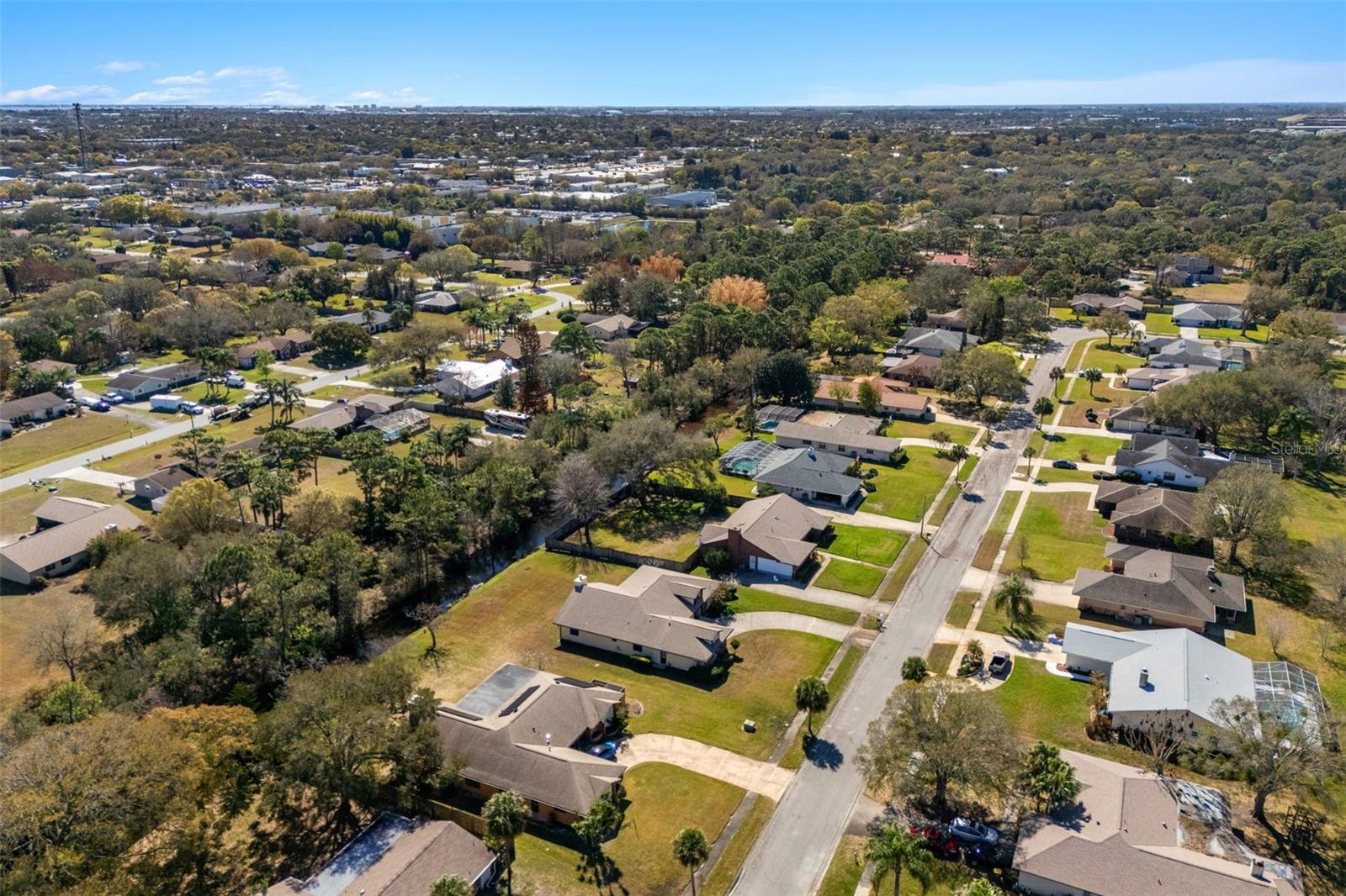 Image 43 of 58 For 2213 Woodlawn Circle