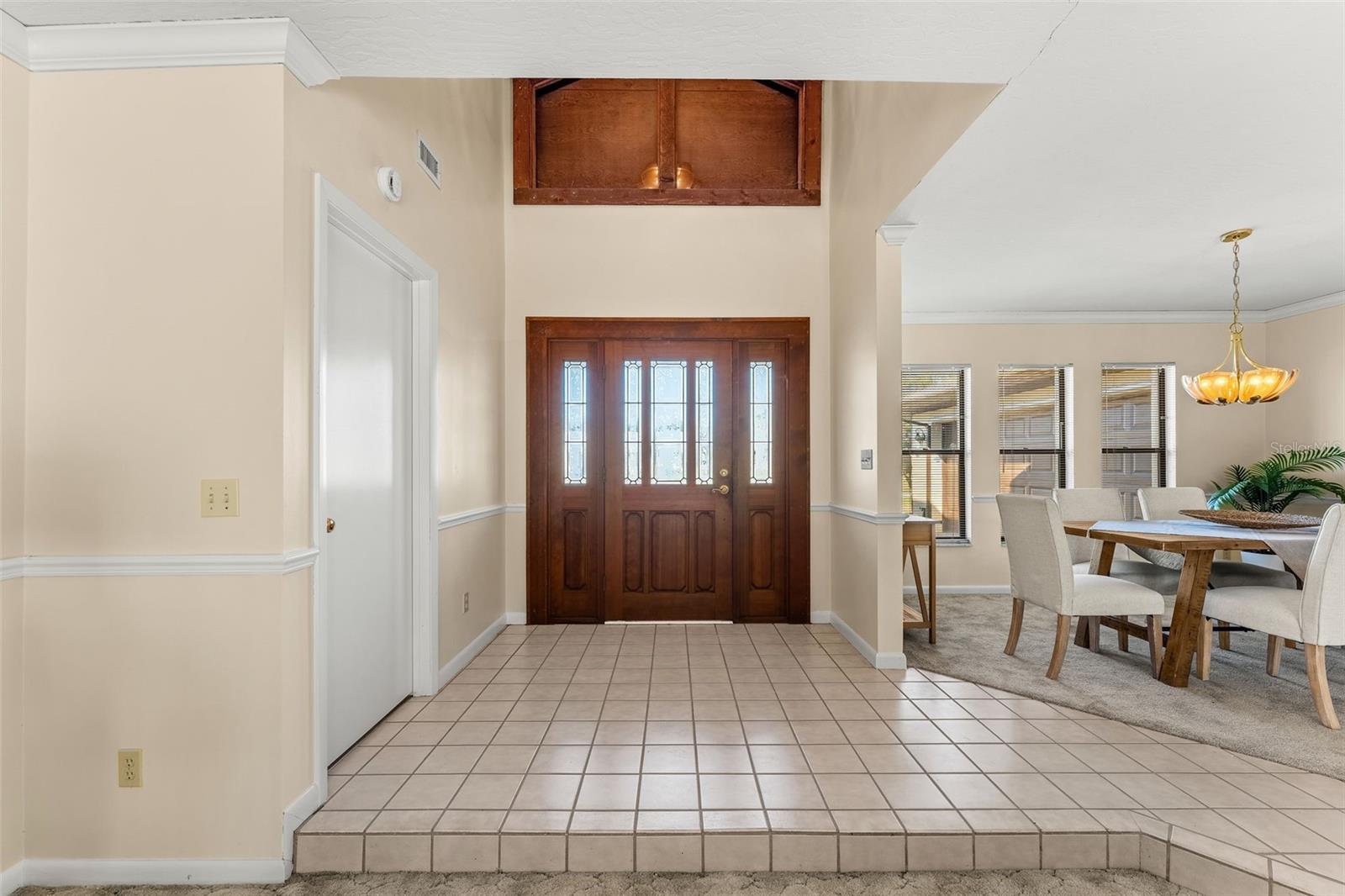 Image 7 of 58 For 2213 Woodlawn Circle