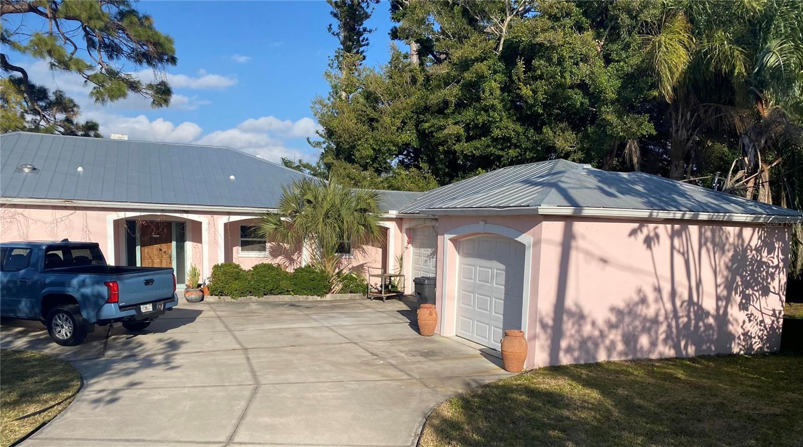 Details for 719 58th Street Nw, BRADENTON, FL 34209