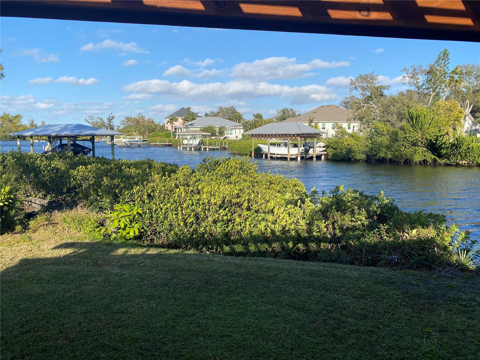 Image 3 of 70 For 719 58th Street Nw