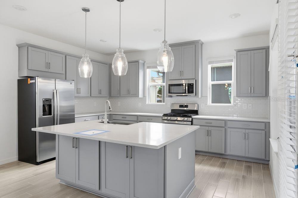 Image 10 of 49 For 14740 Field Daisy Drive