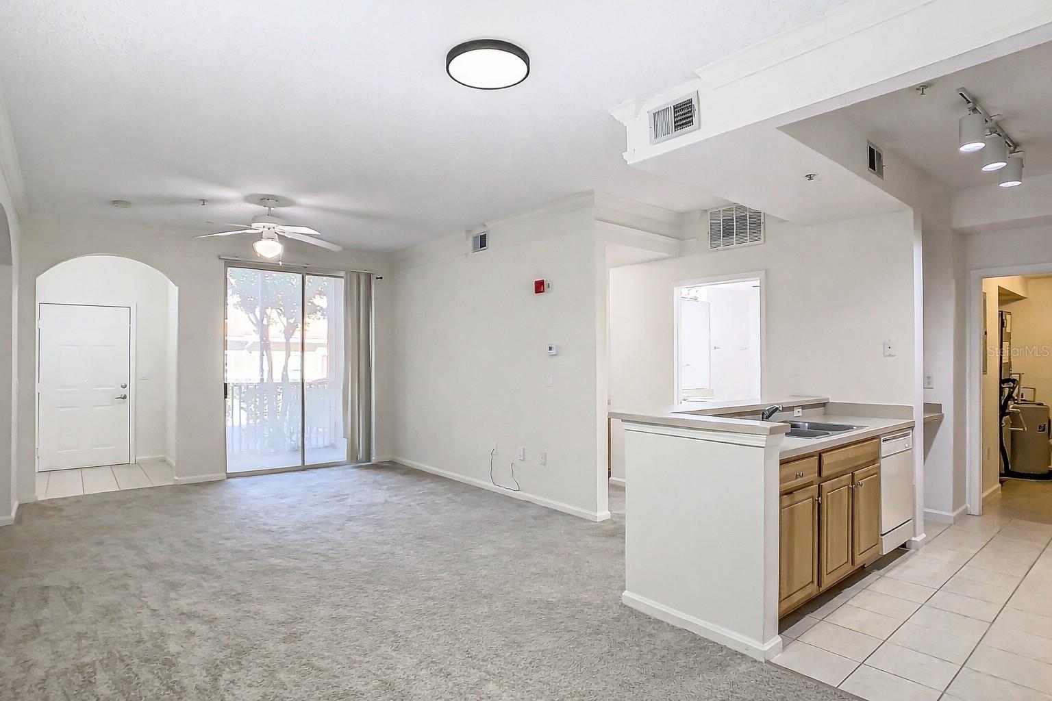 Image 7 of 29 For 12209 Wild Iris Way 103