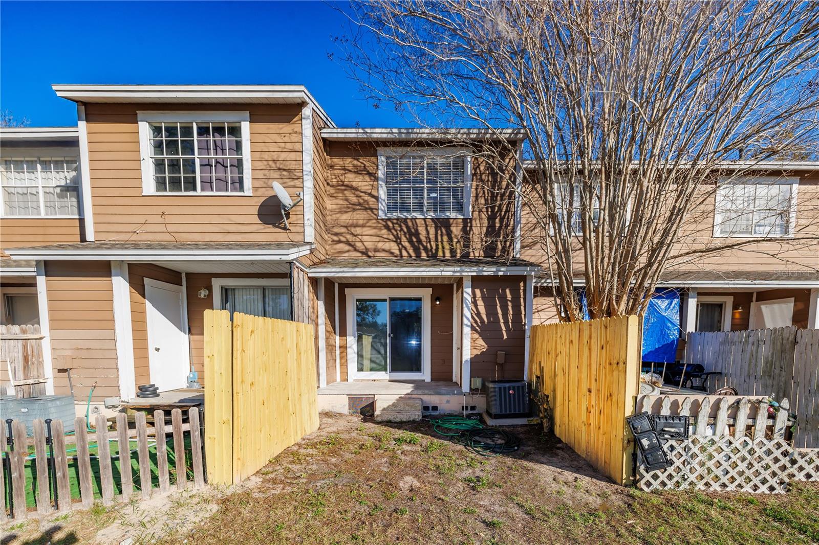 Image 15 of 16 For 6922 Woodlake Drive 103