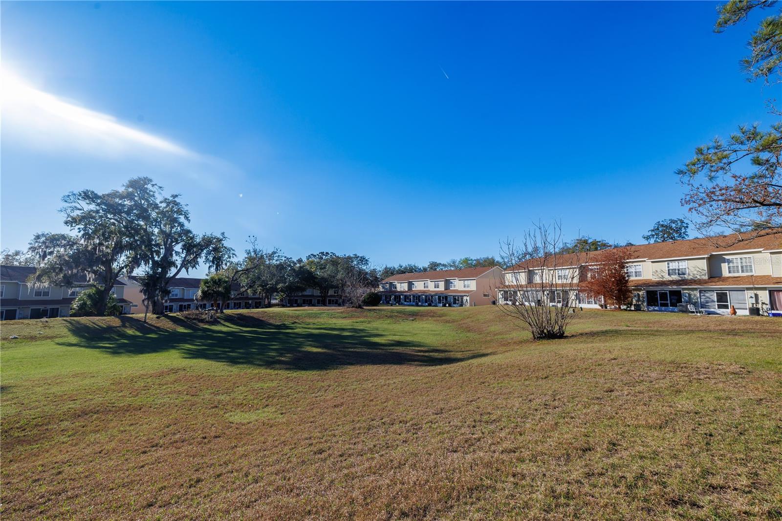 Image 16 of 16 For 6922 Woodlake Drive 103