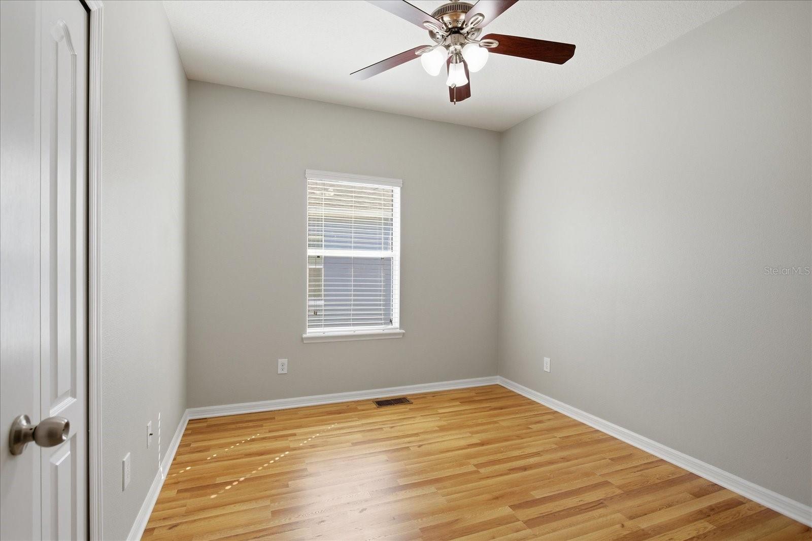 Image 18 of 32 For 6518 Goldenrod Road 58c