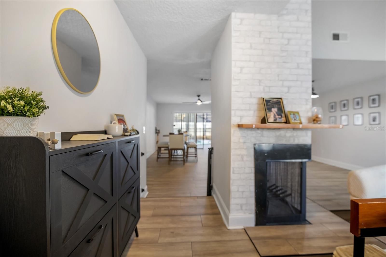 Image 12 of 33 For 872 Falkirk Drive