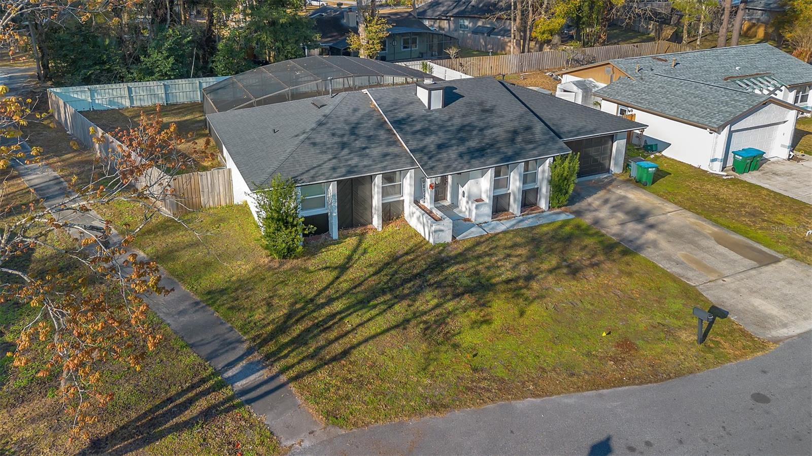 Image 25 of 33 For 872 Falkirk Drive