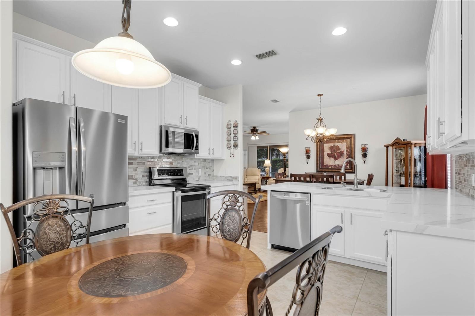 Image 6 of 50 For 3610 Caladesi Road