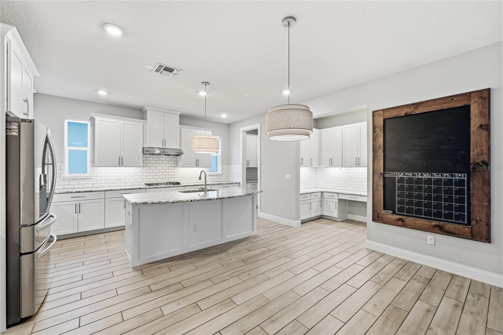 Image 5 of 27 For 8236 Procida Isle Lane