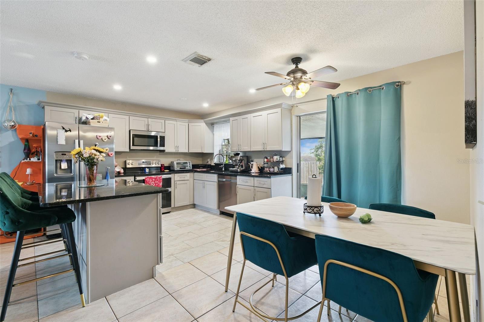 Image 12 of 31 For 1428 Harvey Circle