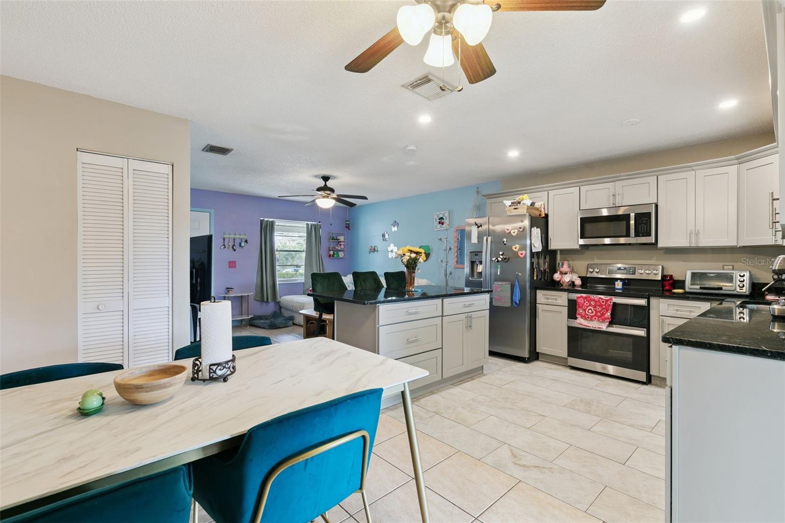 Image 13 of 31 For 1428 Harvey Circle