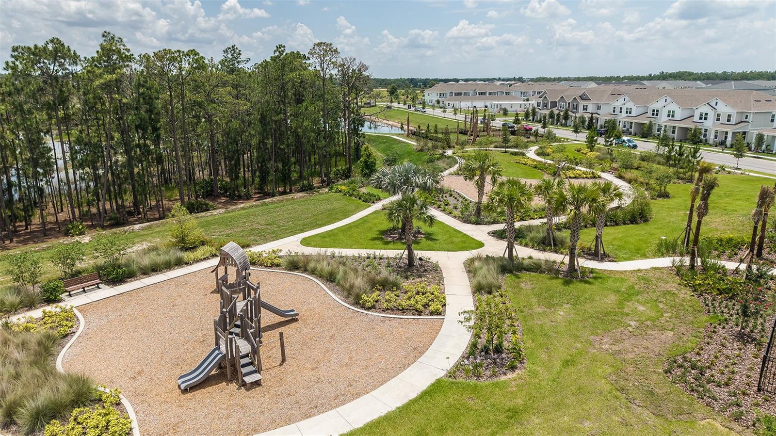 Image 33 of 42 For 14744 Field Daisy Drive