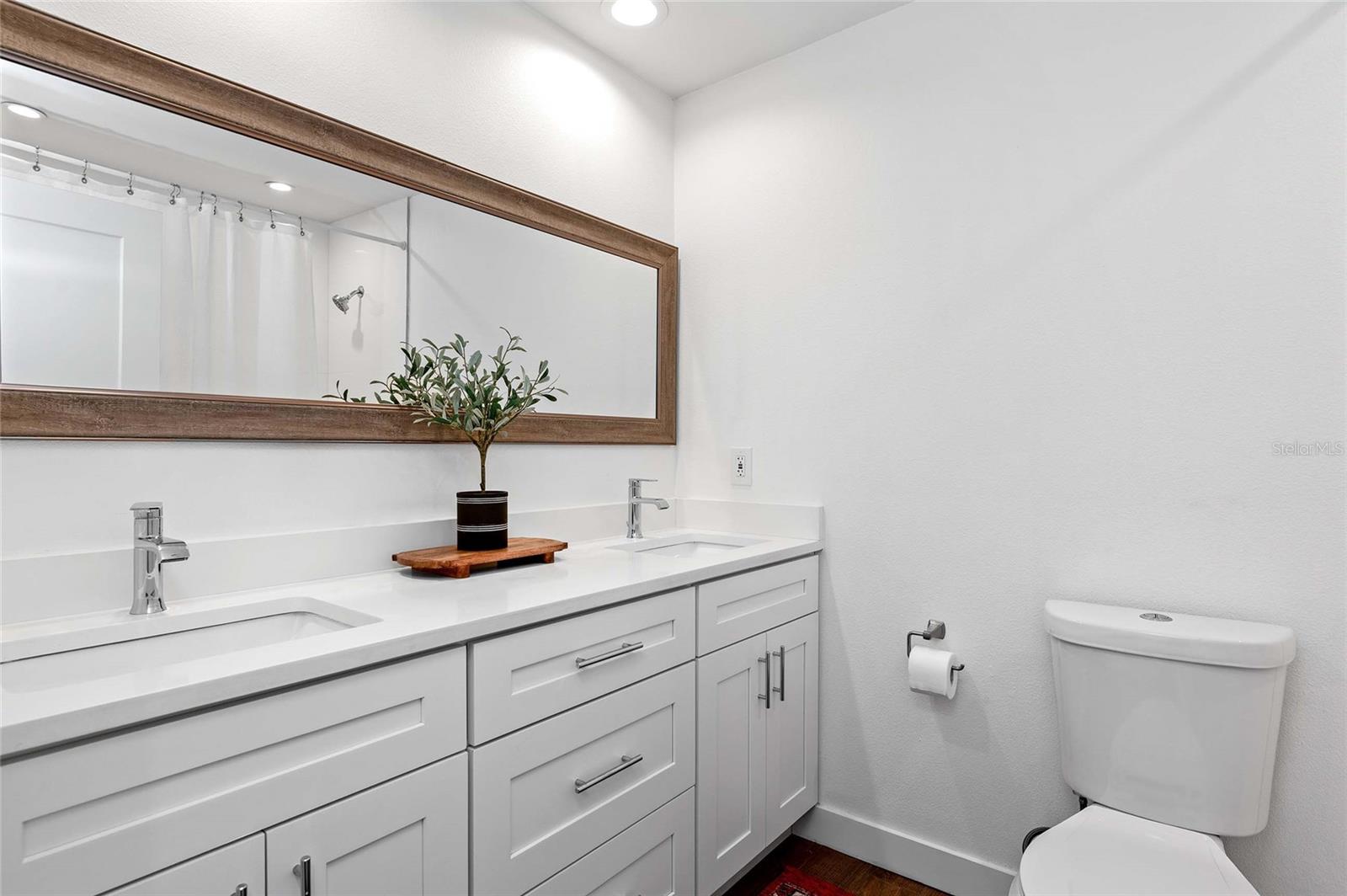 Image 24 of 57 For 128 Variety Tree Circle