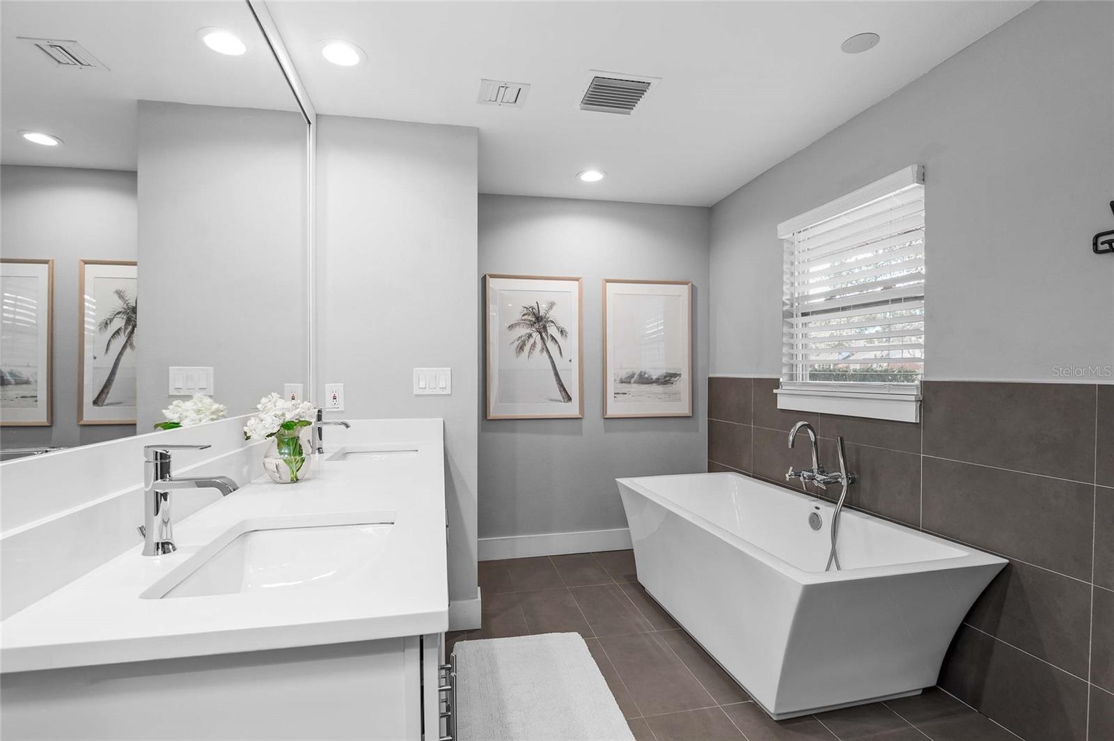 Image 29 of 57 For 128 Variety Tree Circle