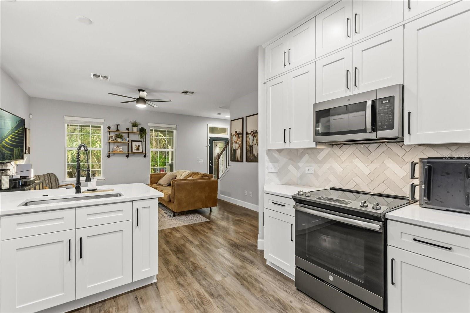 Image 6 of 44 For 348 Michael Blake Boulevard