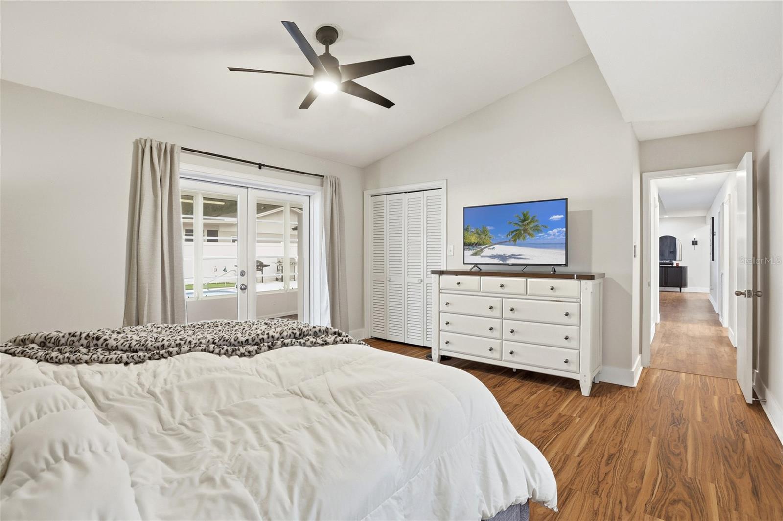 Image 24 of 44 For 2462 Markingham Road