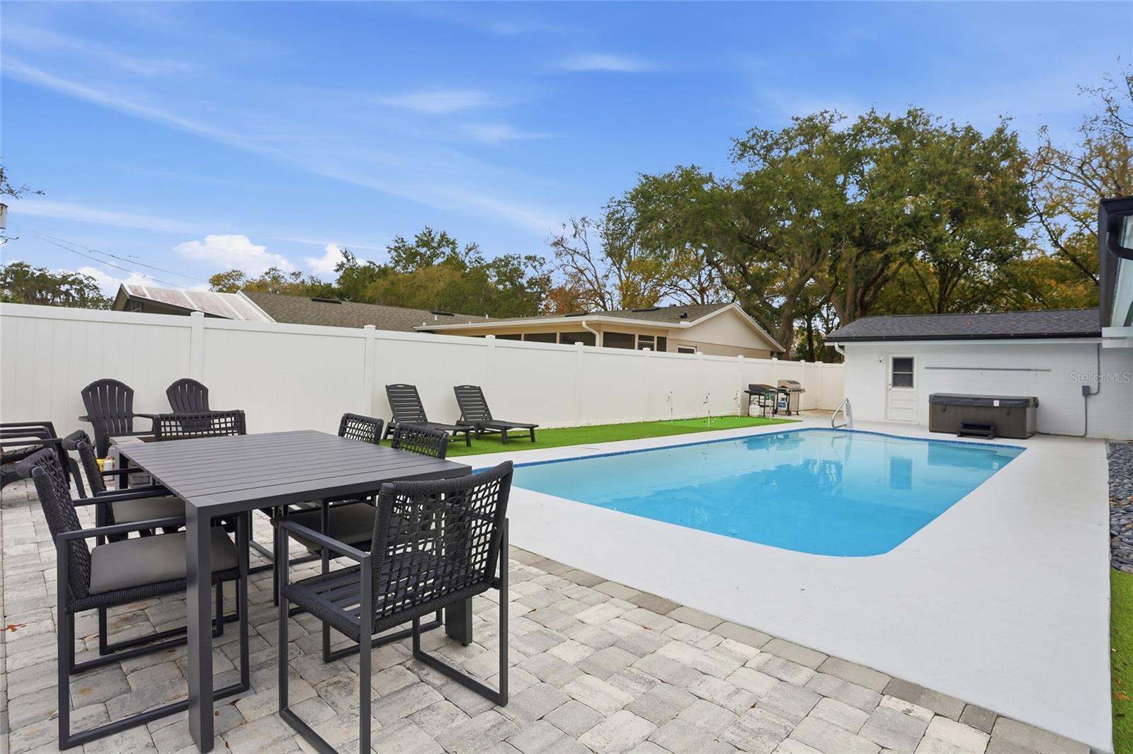 Image 6 of 44 For 2462 Markingham Road