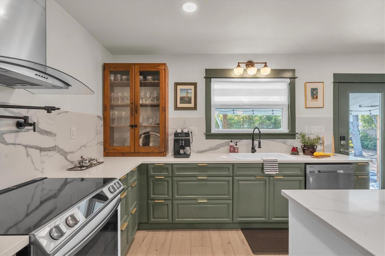 Image 12 of 43 For 104 22nd Avenue S