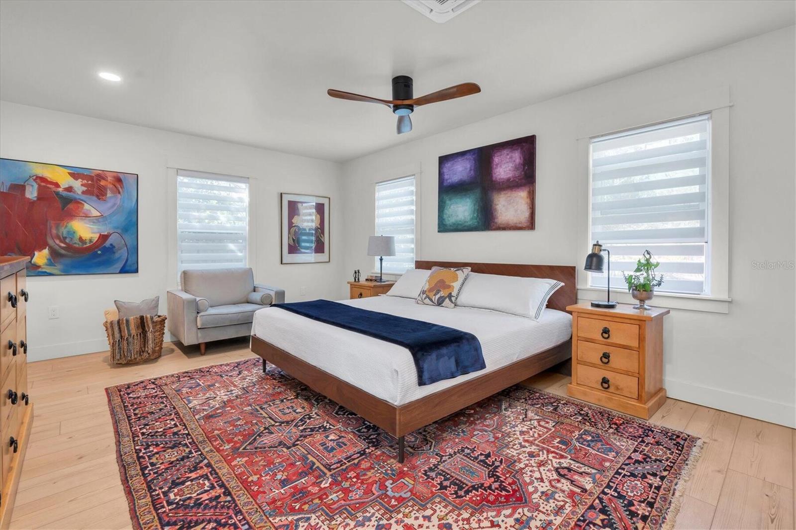 Image 17 of 43 For 104 22nd Avenue S