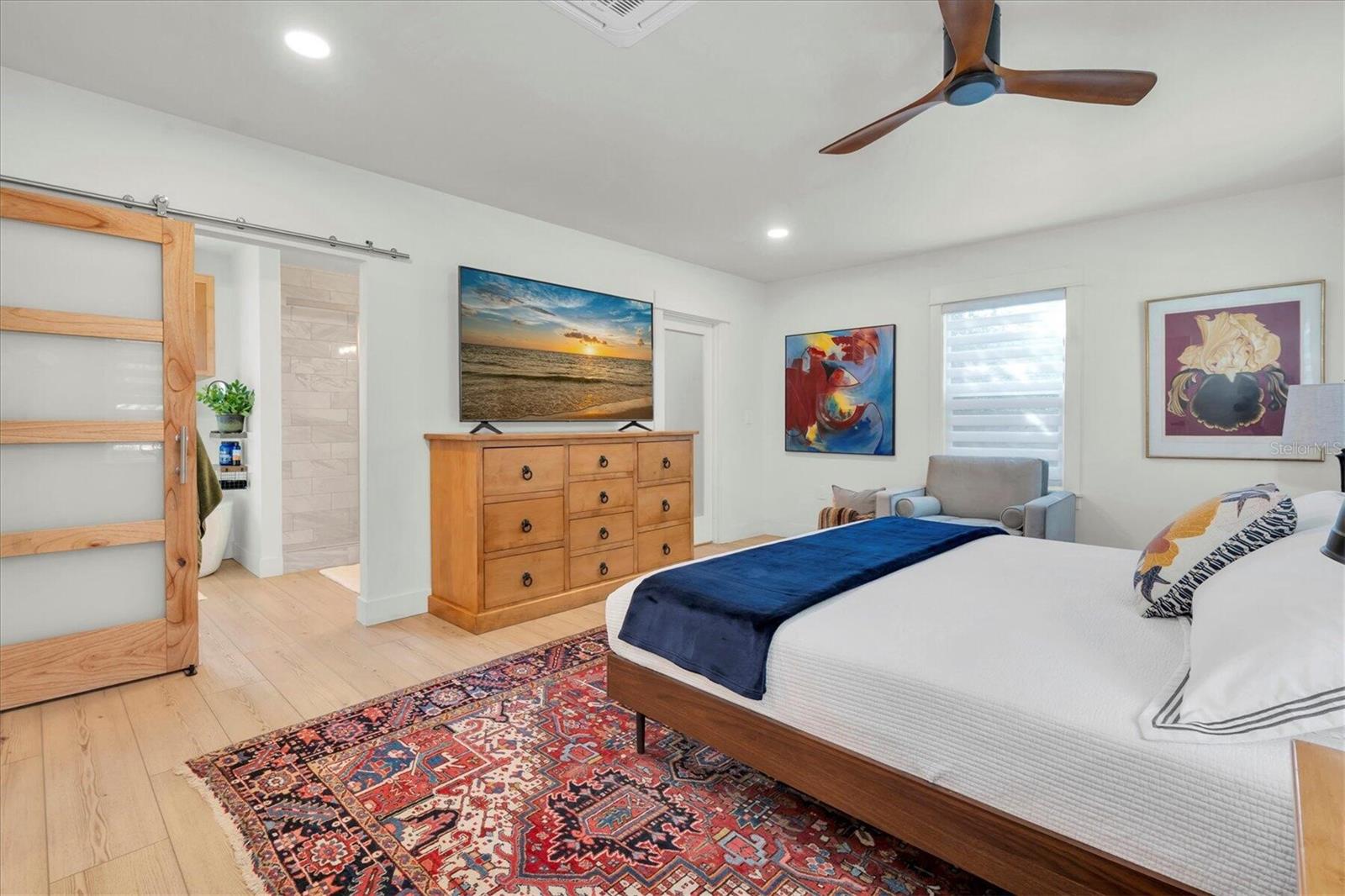 Image 18 of 43 For 104 22nd Avenue S