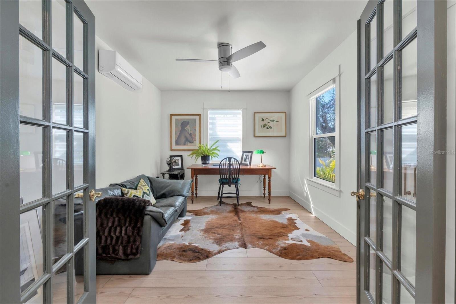 Image 22 of 43 For 104 22nd Avenue S