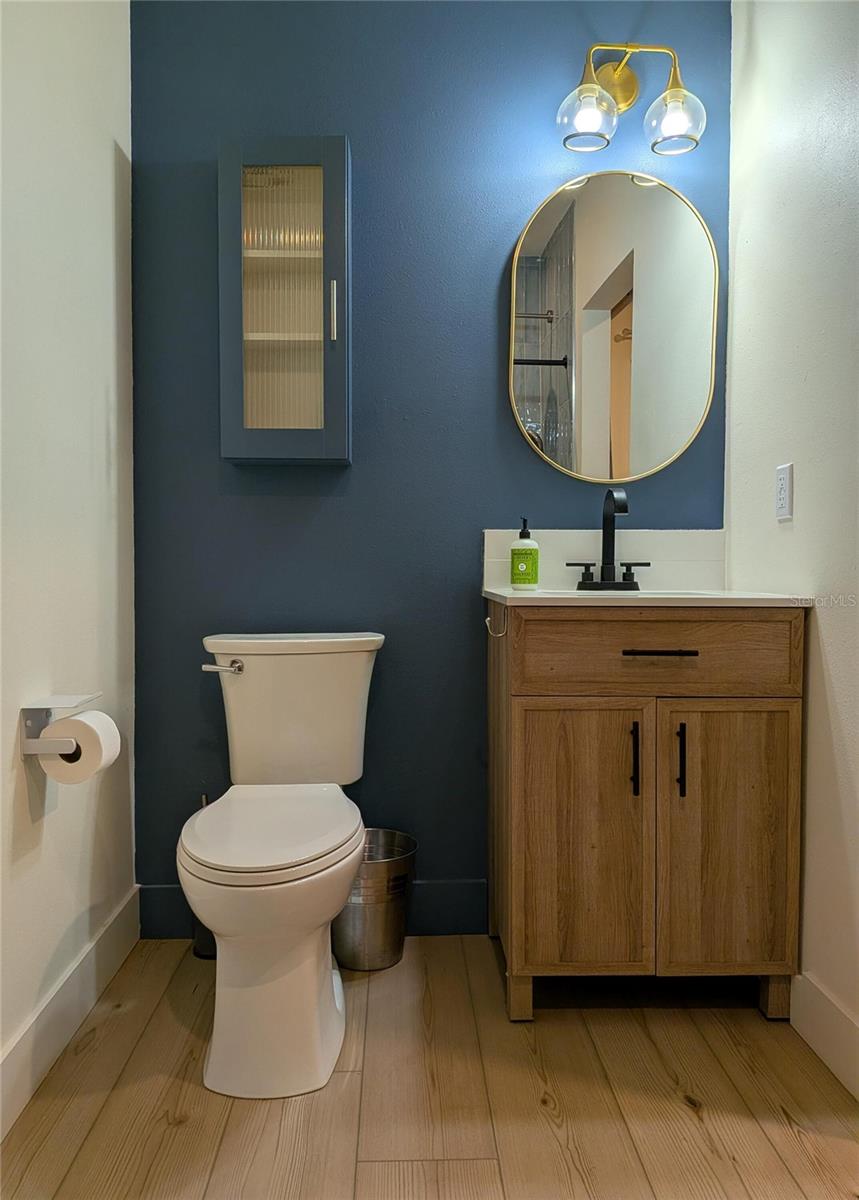 Image 28 of 43 For 104 22nd Avenue S