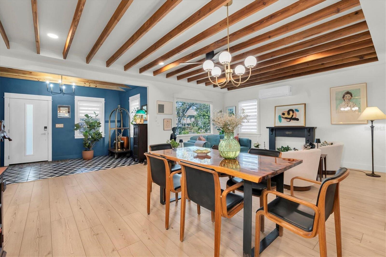 Image 6 of 43 For 104 22nd Avenue S