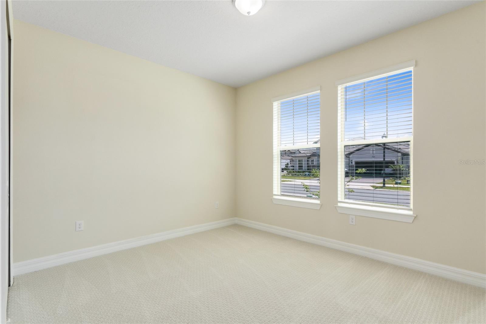 Image 22 of 45 For 9212 Hanging Vine Court