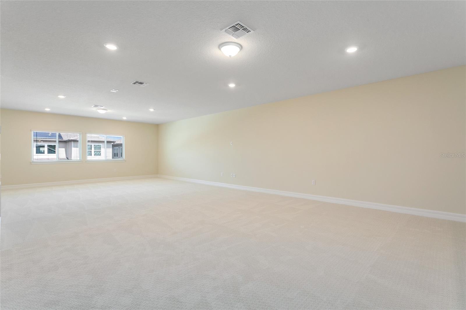 Image 30 of 45 For 9212 Hanging Vine Court