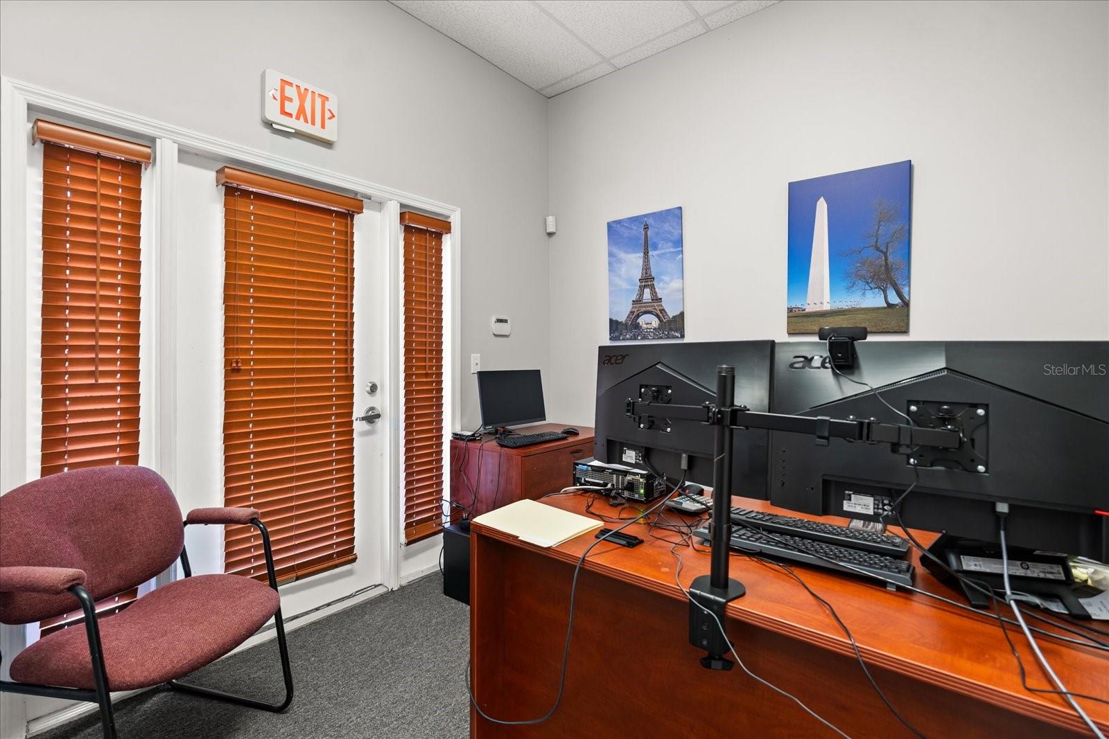 Image 14 of 24 For 1507 Park Center Drive B & C