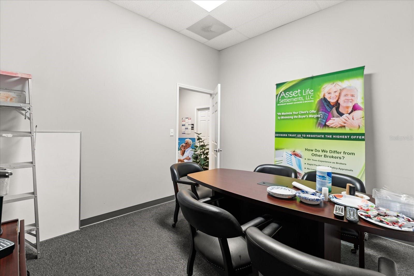 Image 9 of 24 For 1507 Park Center Drive B & C