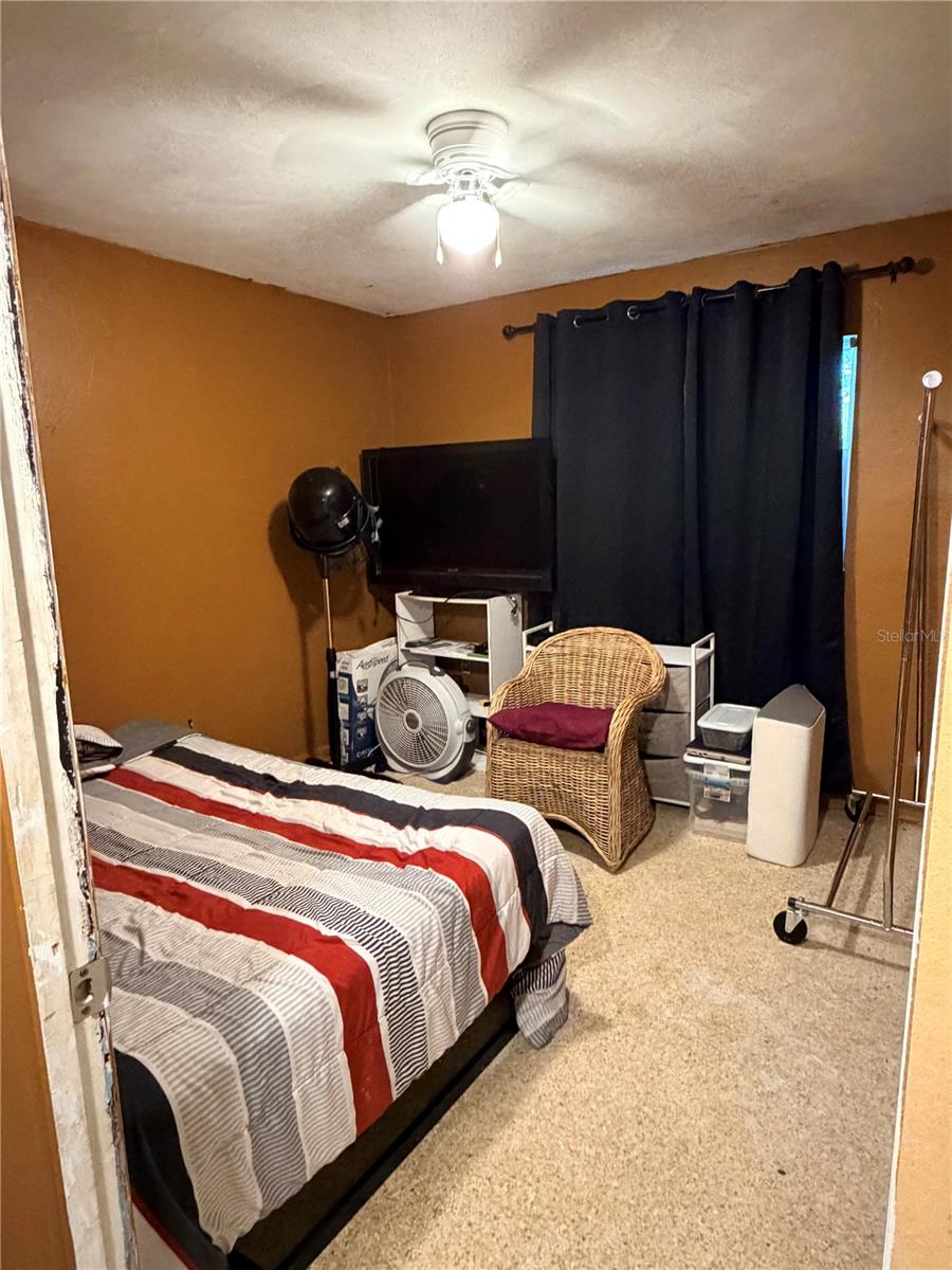 Image 10 of 15 For 3802 Esther Street