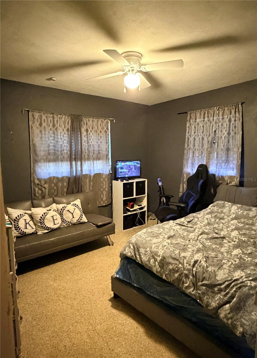 Image 11 of 15 For 3802 Esther Street