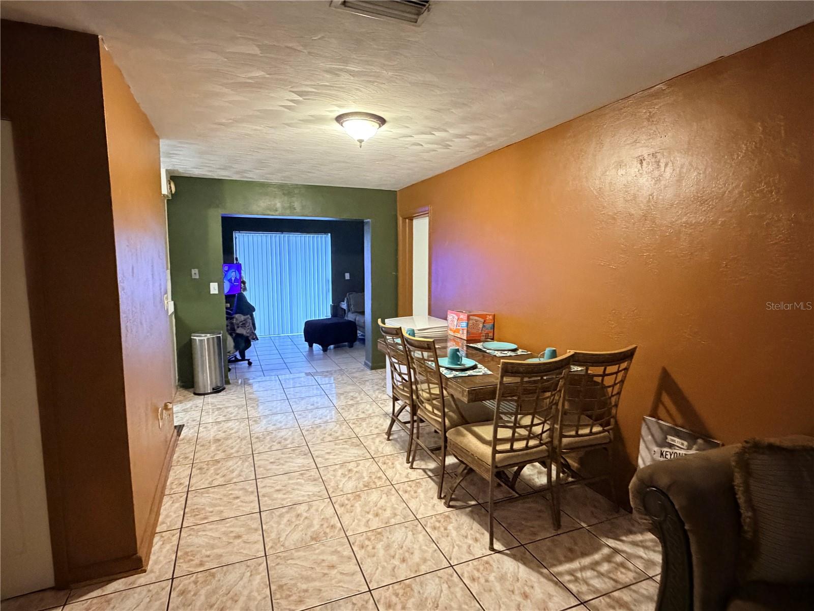 Image 4 of 15 For 3802 Esther Street