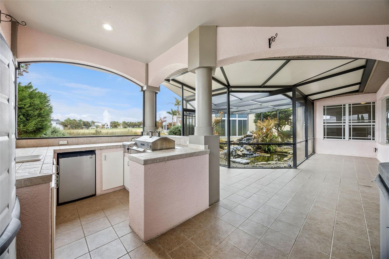 Image 35 of 67 For 913 Grande Haven Drive