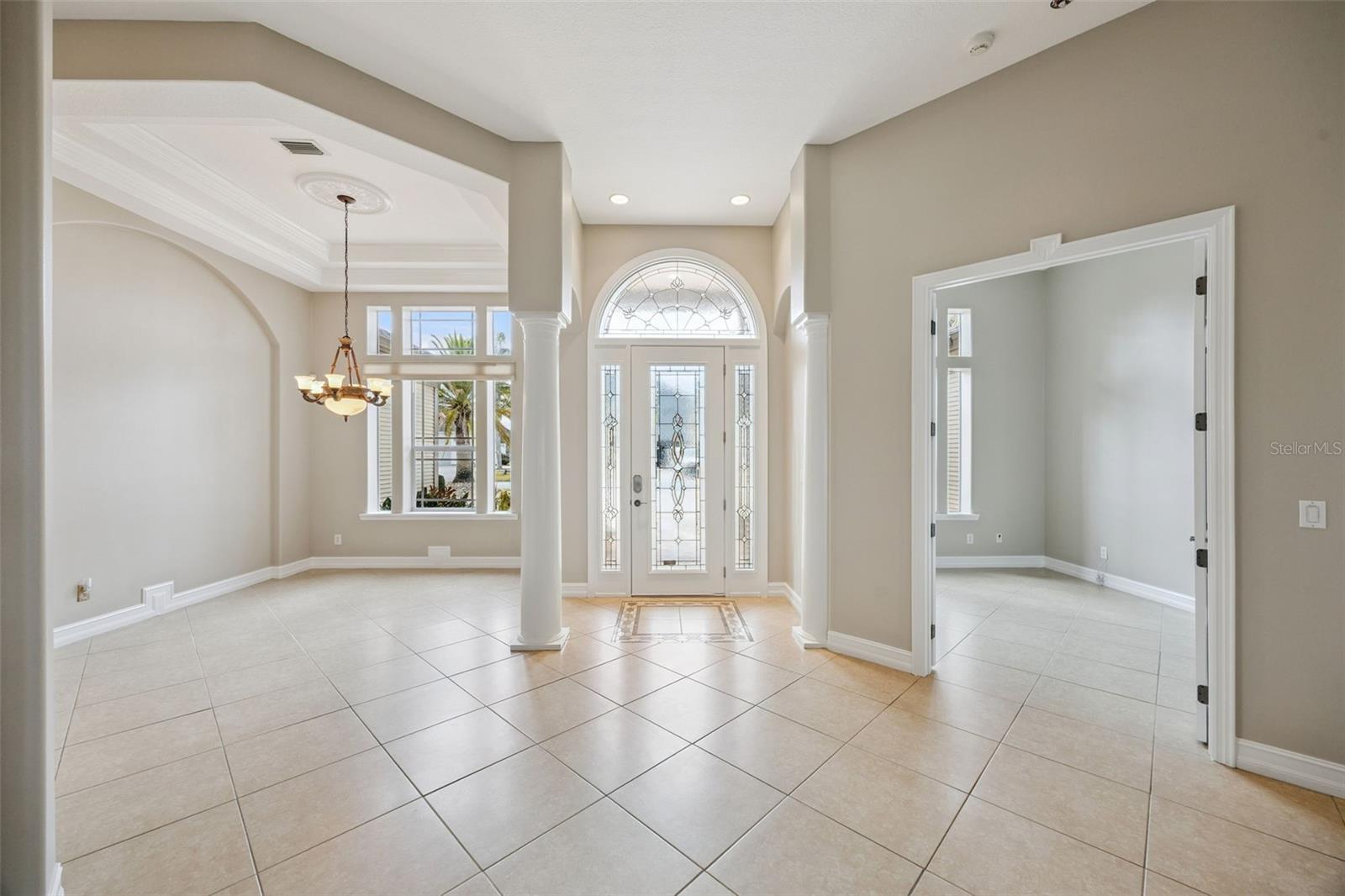 Image 6 of 67 For 913 Grande Haven Drive