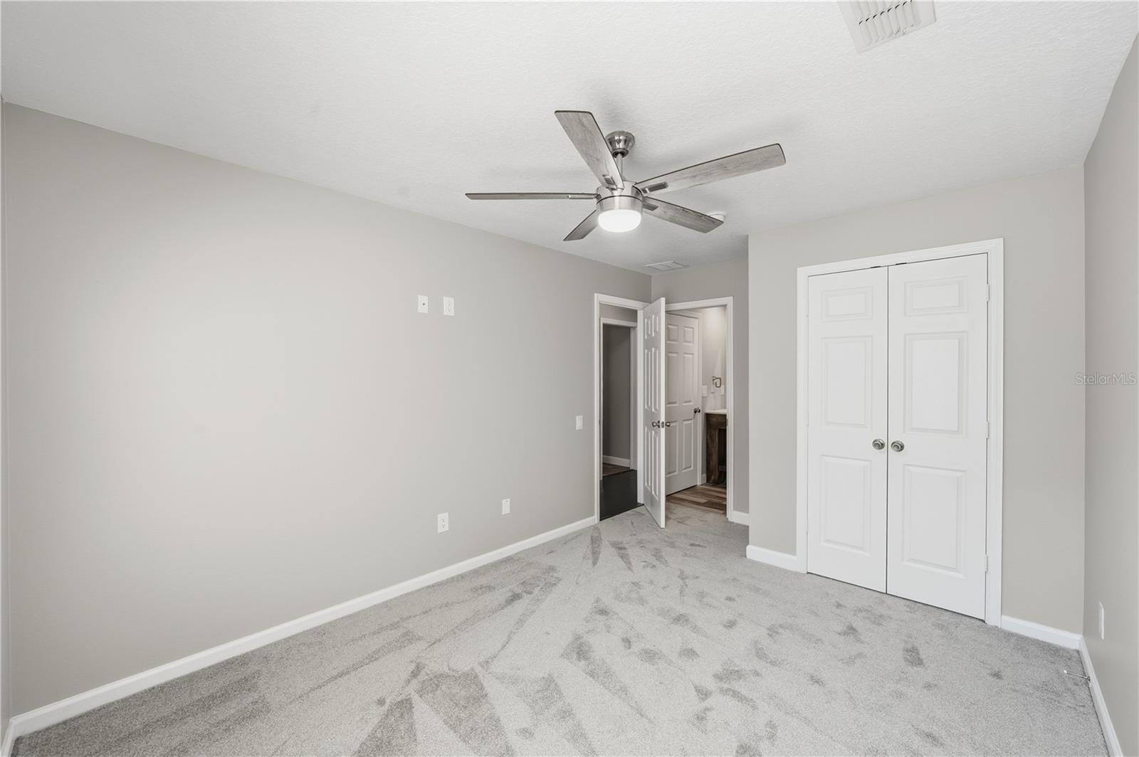 Image 20 of 37 For 1203 Snug Harbor Drive