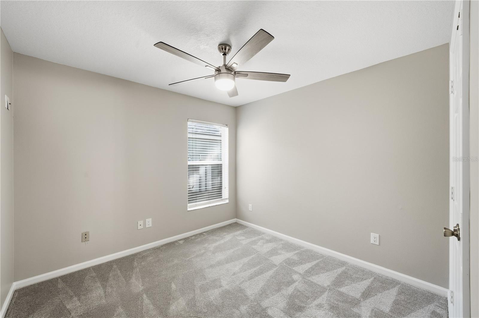 Image 22 of 37 For 1203 Snug Harbor Drive