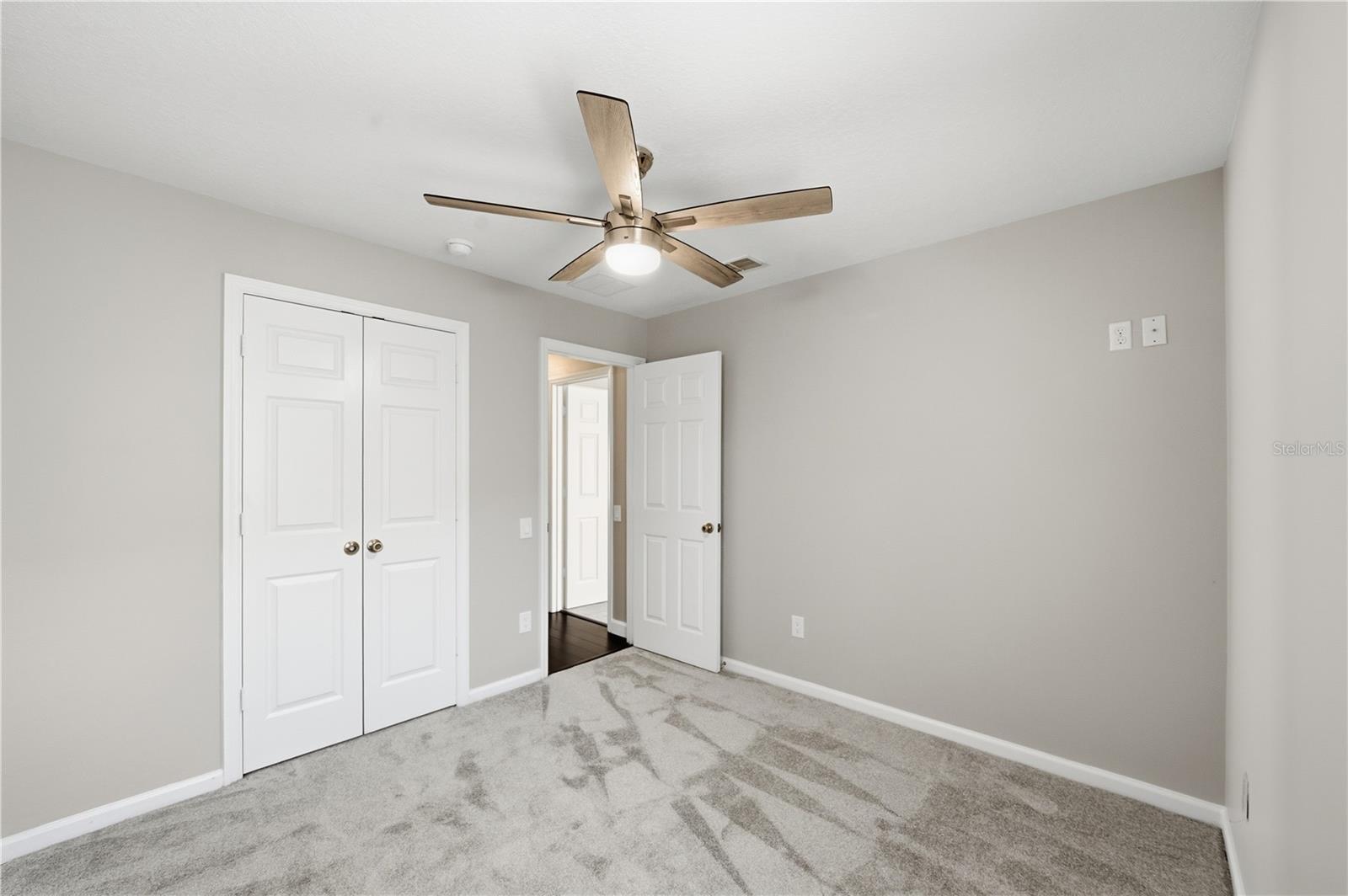 Image 23 of 37 For 1203 Snug Harbor Drive