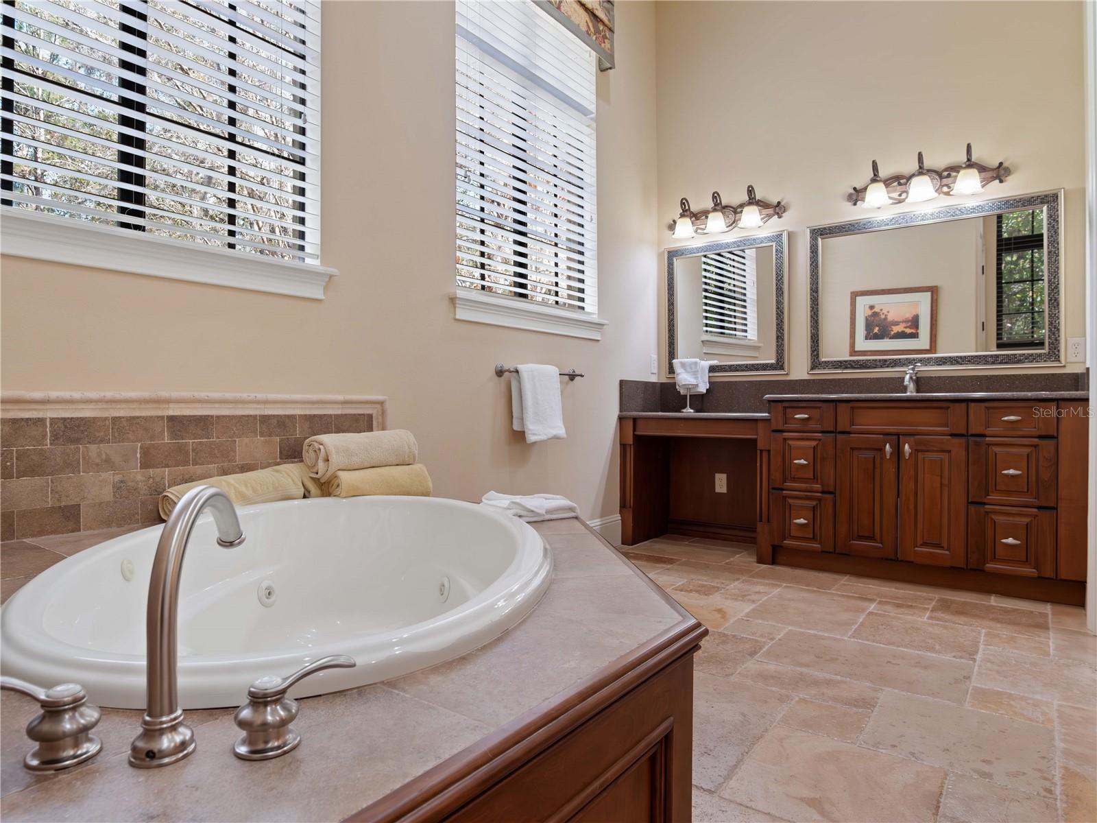 Image 19 of 43 For 9825 Covent Garden Drive