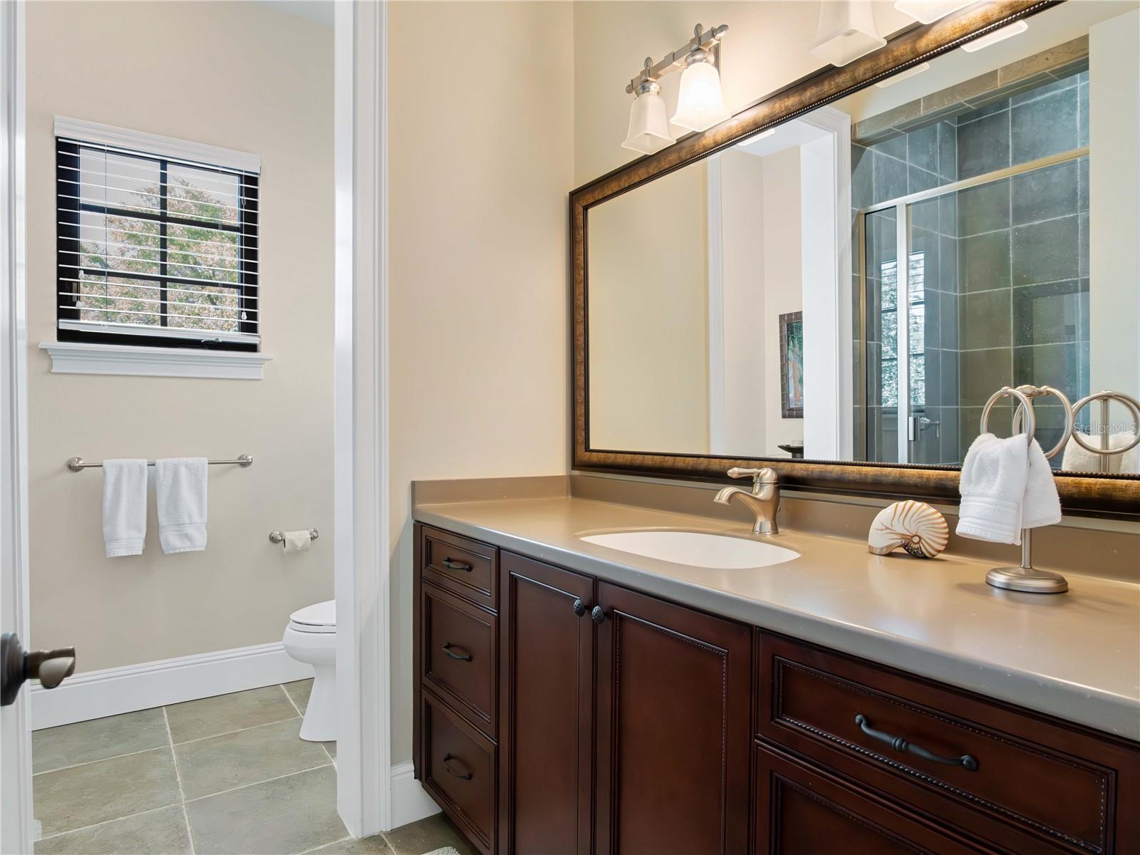 Image 25 of 43 For 9825 Covent Garden Drive