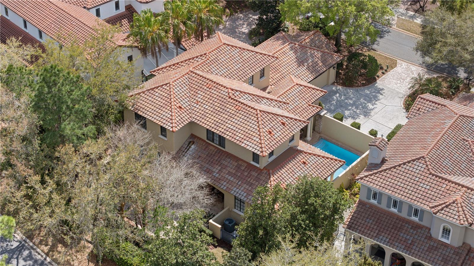 Image 36 of 43 For 9825 Covent Garden Drive